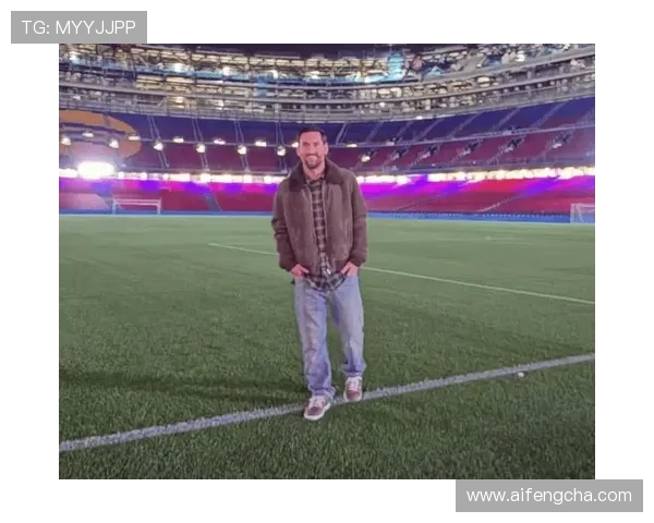 甲亢哥社媒晒梅西无视瞬间:3700 万粉丝网红遭遇追星滑铁卢(3) 甲亢哥社媒晒梅西无视瞬间:3700 万粉丝网红遭遇追星滑铁卢(3)